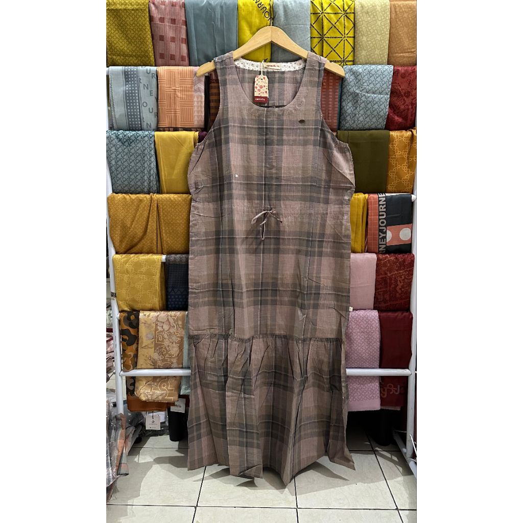 Merlyn Dark Grey Dress Overall - CORNICHE, Pakaian Wanita