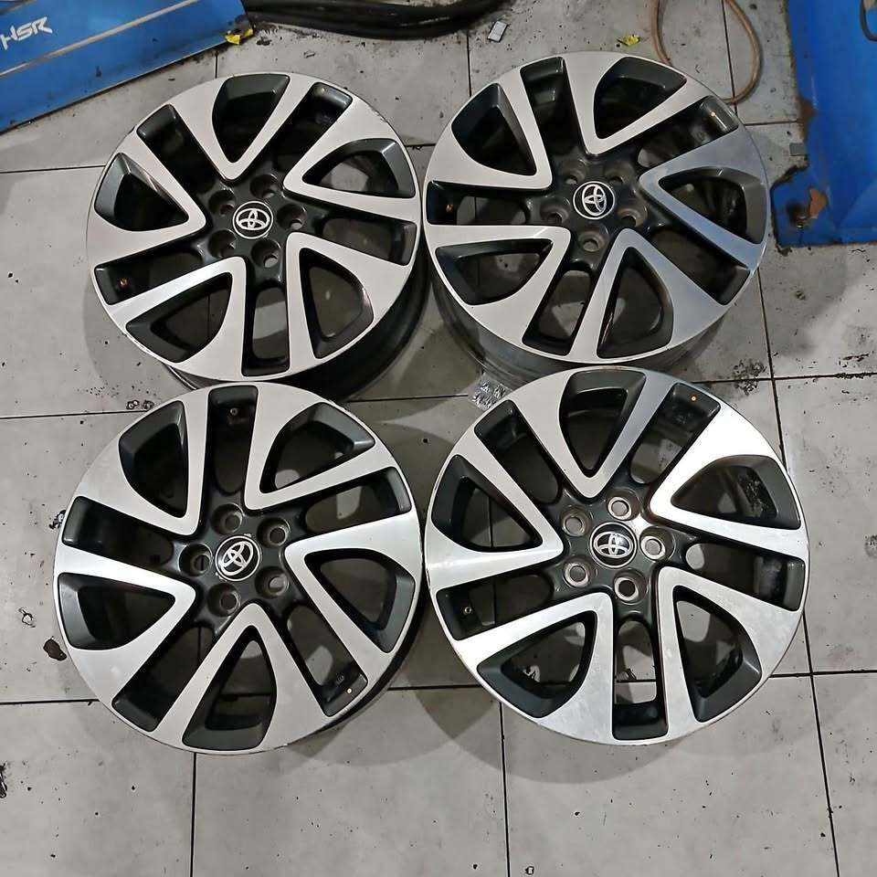 Velg Mobil Copotan Sienta Ring 16 Bisa Tukar Tambah