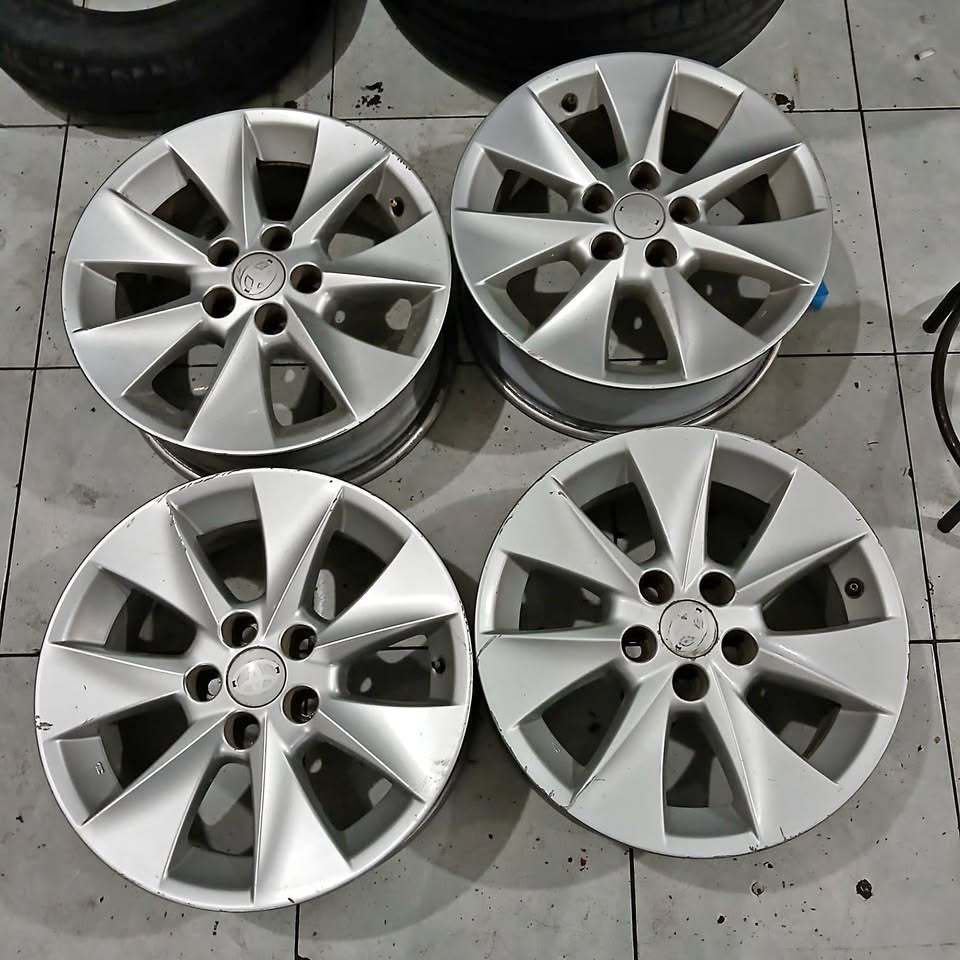 Velg Mobil Oem Alphard Ring 17 Bisa Tukar Tambah