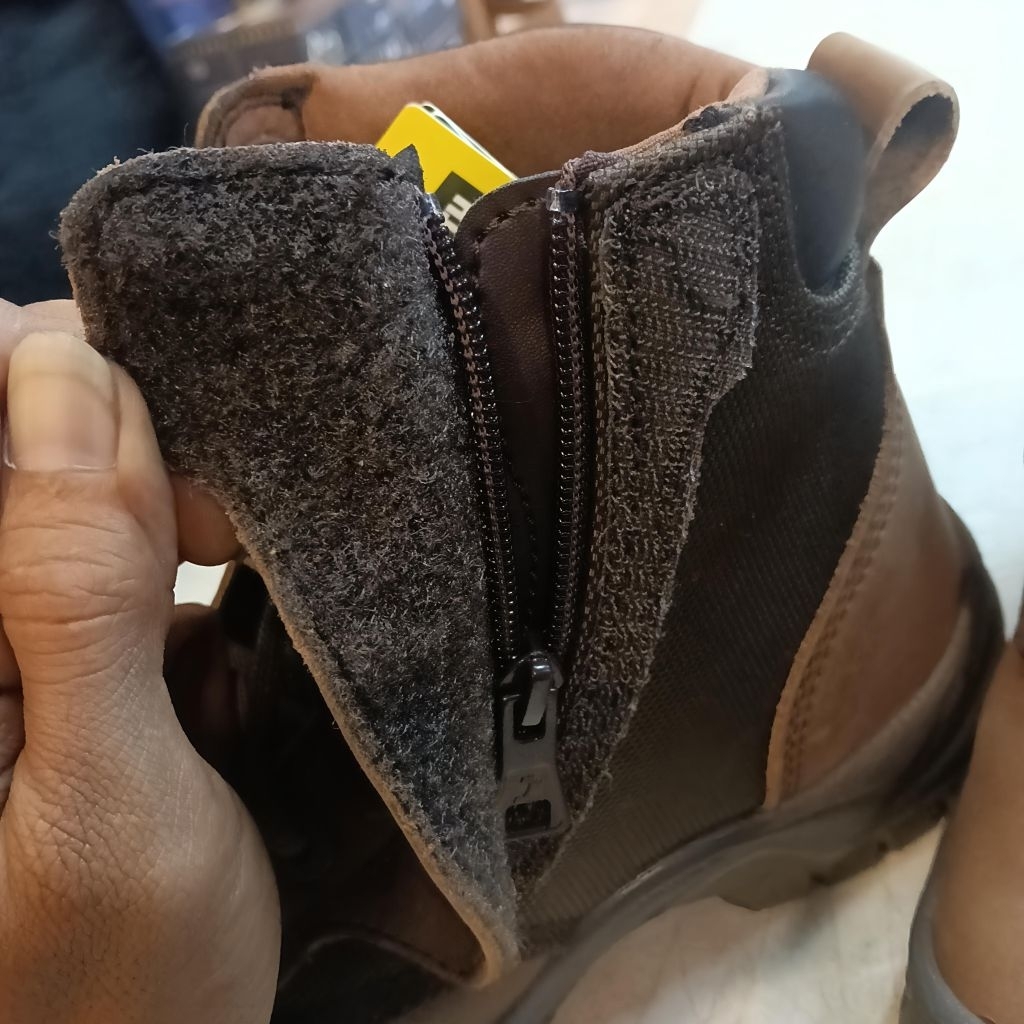 Sepatu Safety Jogger Rush S3 berkualutas / Jogger Rush S3 Brown