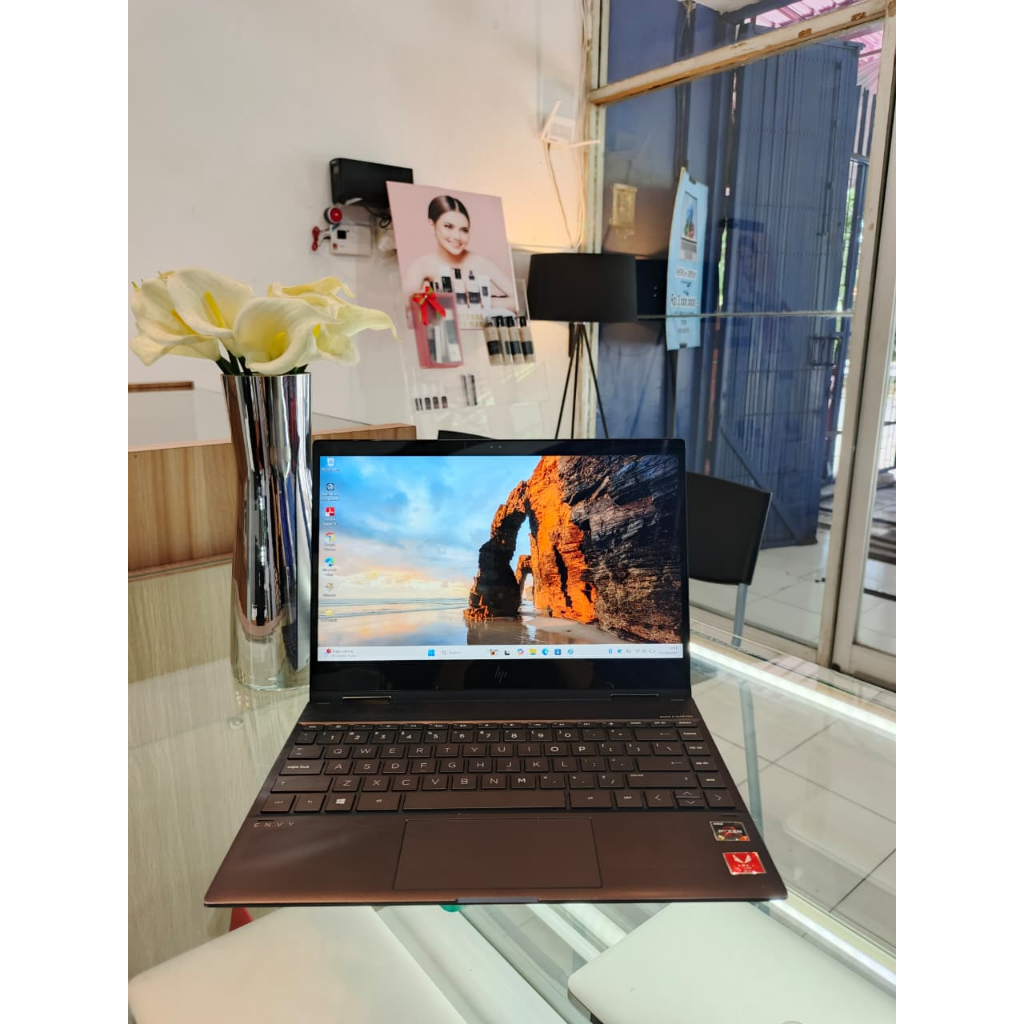 Laptop 2in1 HP Envy X360 Ryzen 7 Layar Sentuh