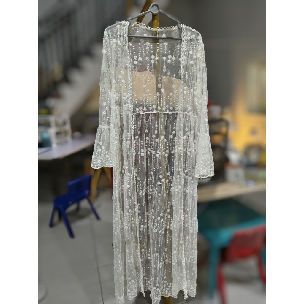 (PRELOVED, no nego) outer cardigan lace broken white