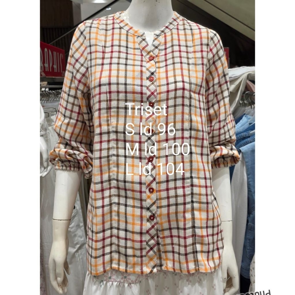 Blouse Wanita Triset