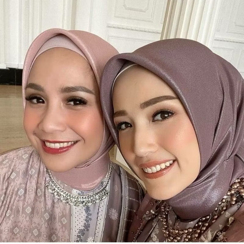 HIJAB SEGI EMPAT SHINAR GLAMOUR ANSANIA BY DELIMA Collection