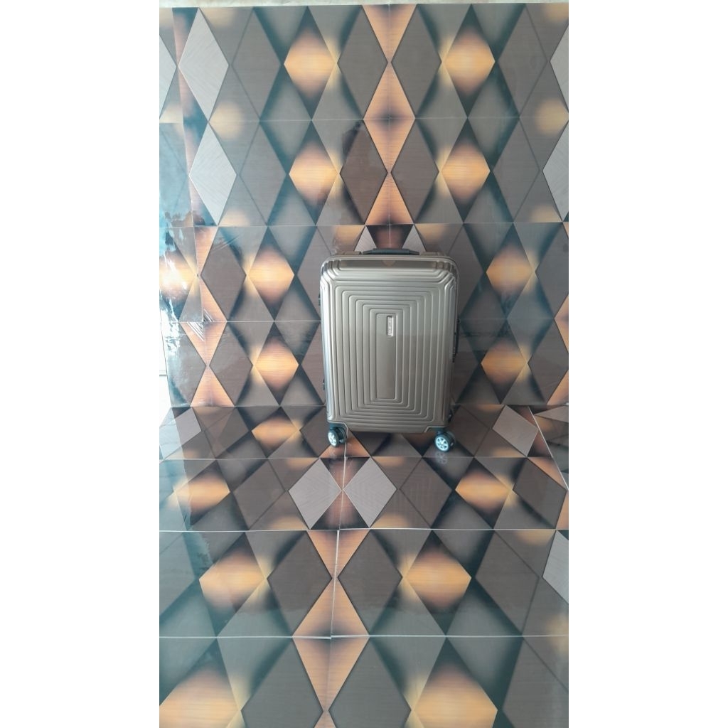 KOPER SAMSONITE NEOPULSESPINNER SMALL 20 INCH