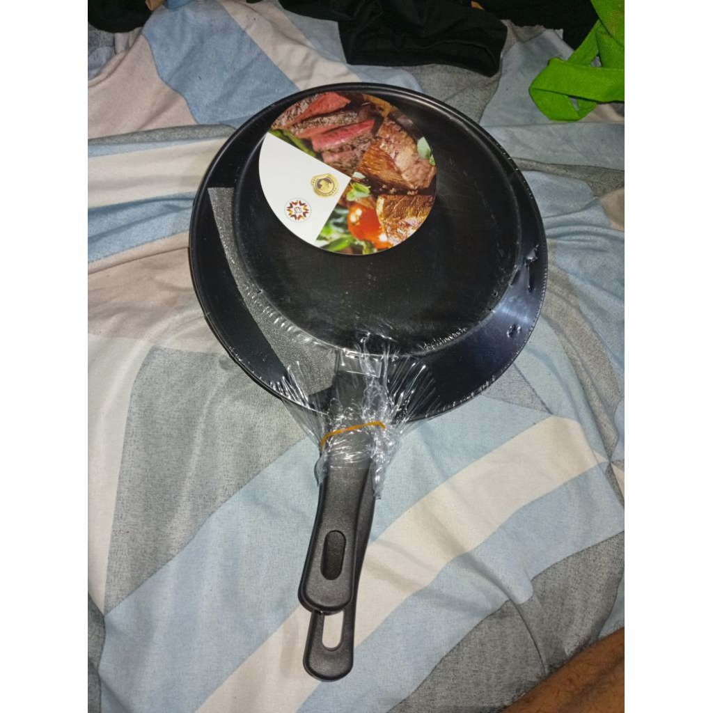 Frypan Teflon Set Raisa TRI J - Anti Lengket, Ringan, dan Tersedia Berbagai Warna