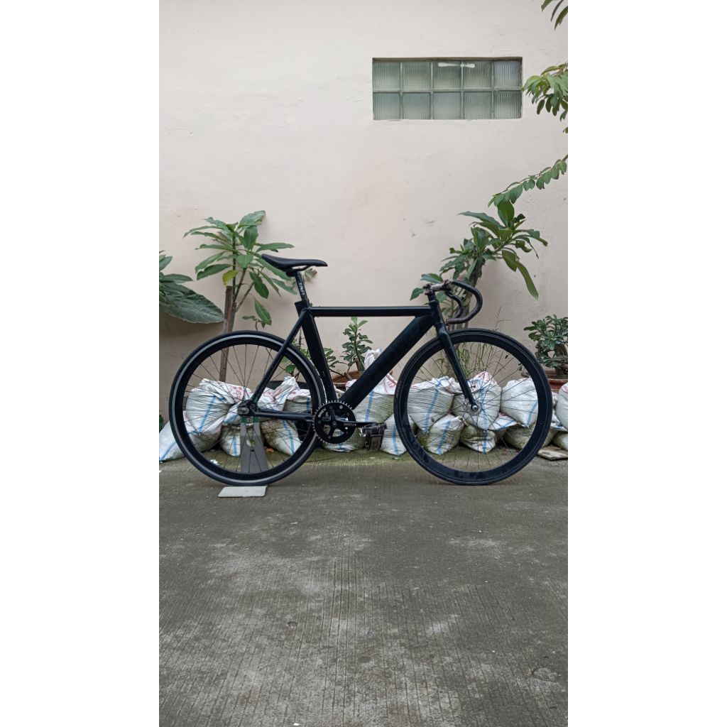 FULLBIKE ATAU FRAME SET FIXIE FAVOR BIKE SIZE 53 BUKAN FRAMESET TSUNAMI VISP PCOLITE BRAIN SOLOIST 7