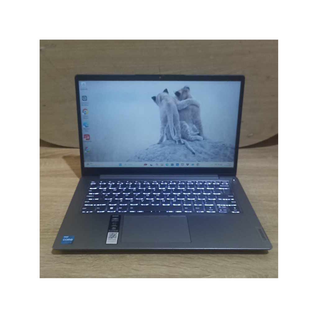 Laptop Lenovo Slim 3 Core i3 Gen 12 (i3-1215U) 8/512