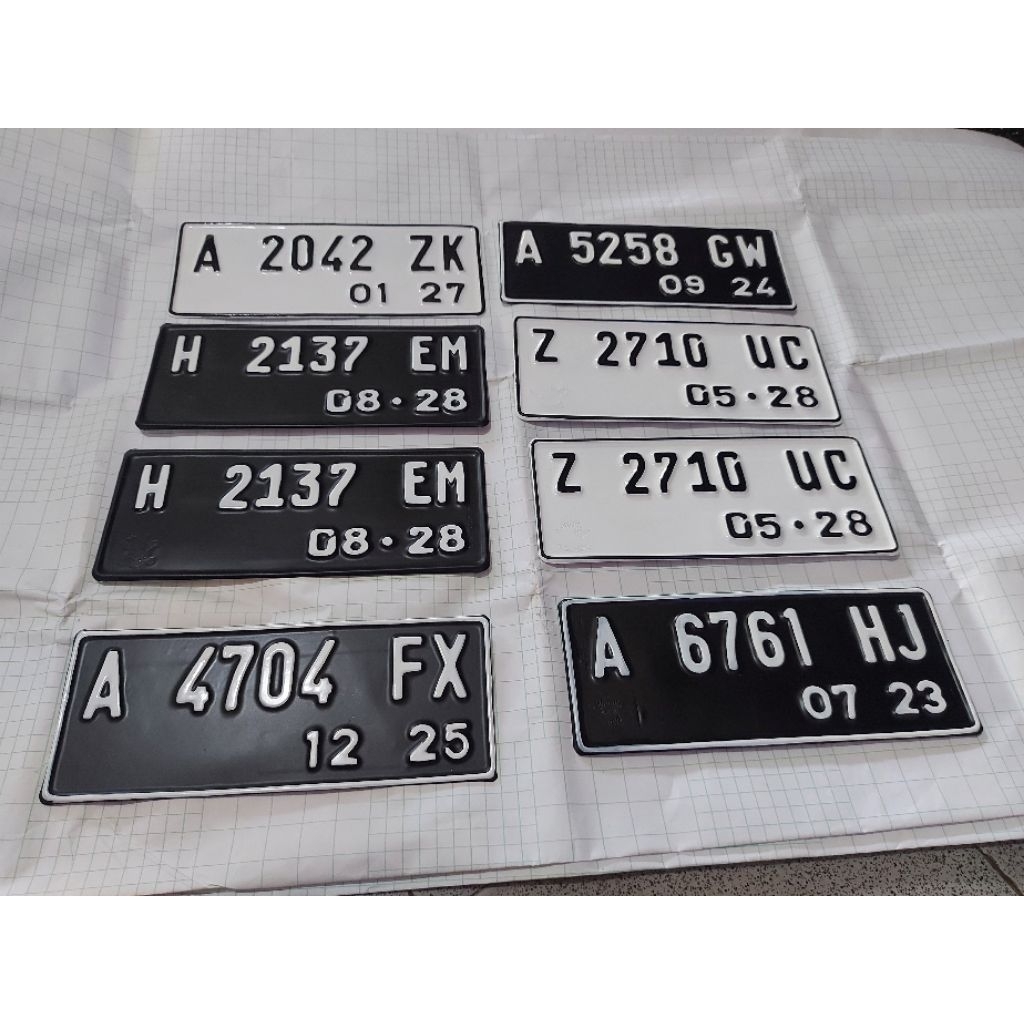 PLAT MOTOR STANDAR PUTIH FONT BARU