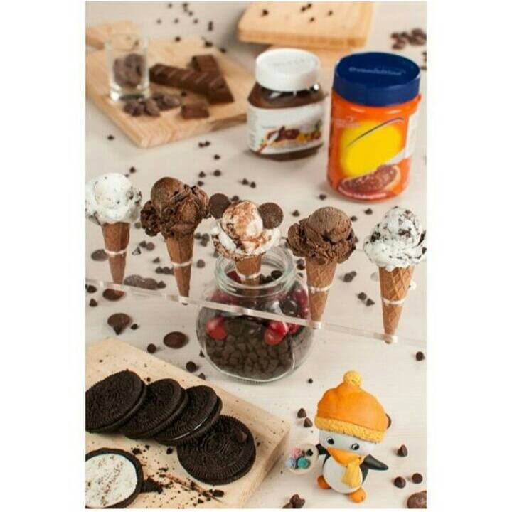 mini waffle cone ice cream