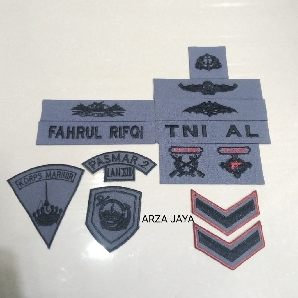 BREVET 1SET PDL TNI AL & MARINIR SATKOR/brevet tni al ukuran kecil komputer/layar/tni/kko