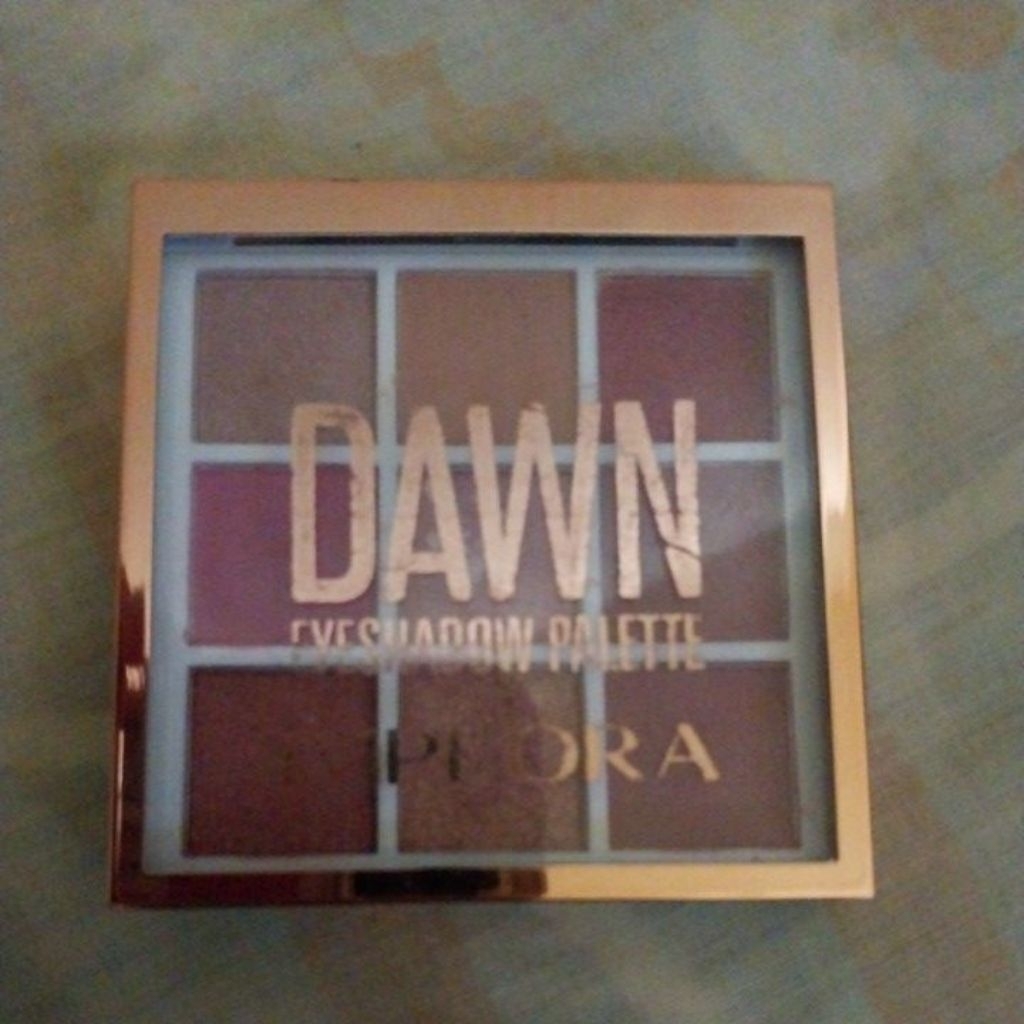 implora eyeshadow pallete shade dawn
