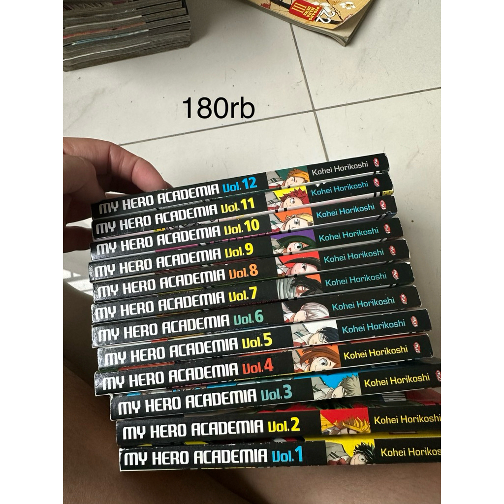 komik my hero academia