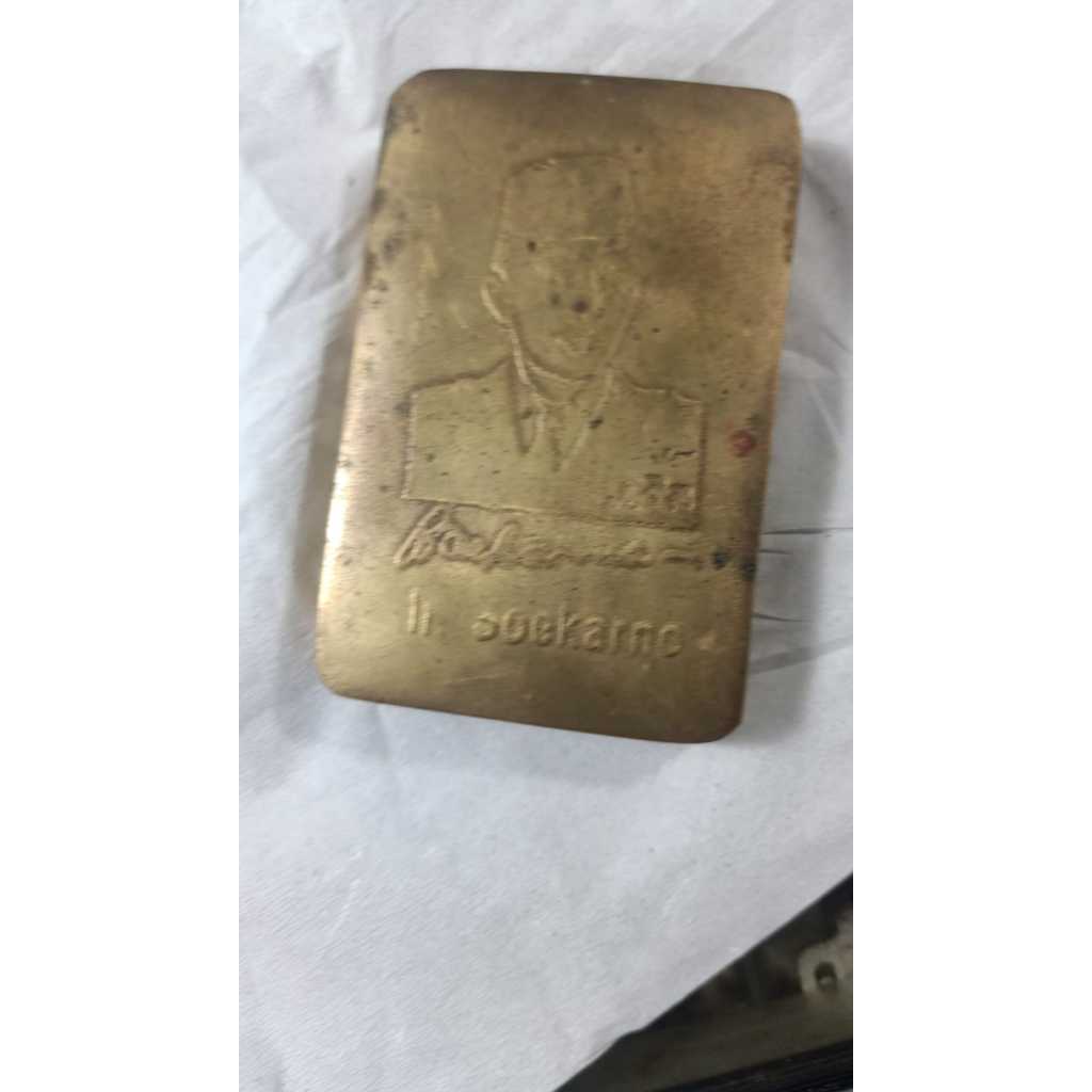 LM IR. SOEKARNO 999,9% PLATTINUM 99,99% JM JHONSON MATTHEW Produk Langka