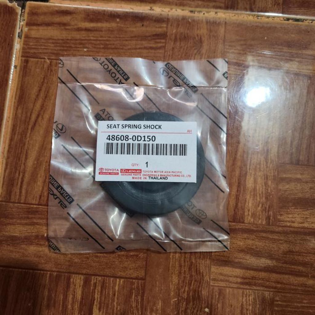 Karet tatakan support shock raize rocky avanza 2022 original