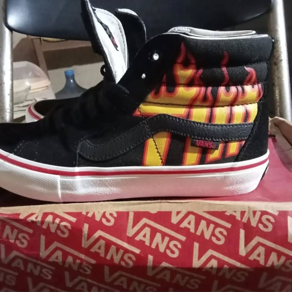 Vans x Thrasher sk8-hi pro Original
