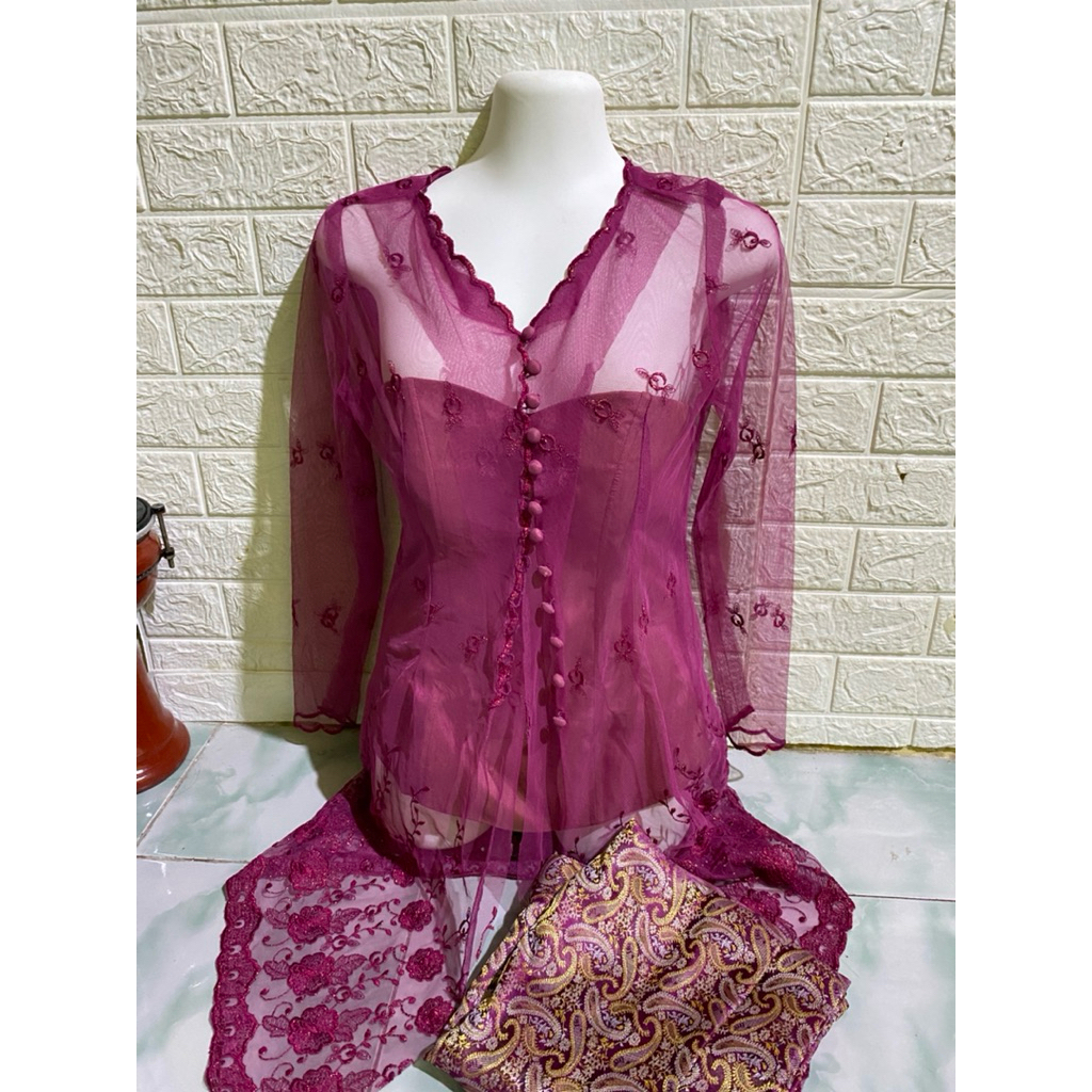 Oneset kebaya & kamisol & bawahan songket preloved