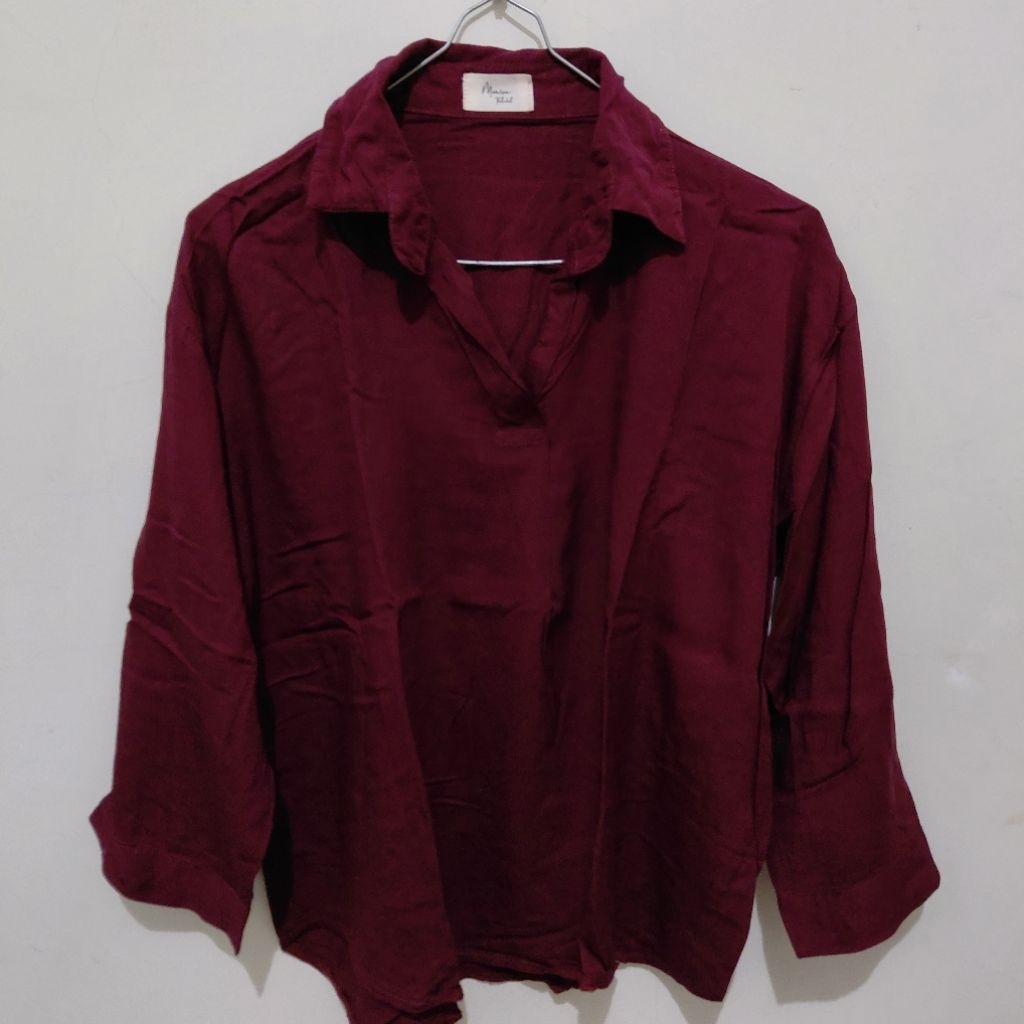 [PRELOVED] atasan maroon (Monica The label)