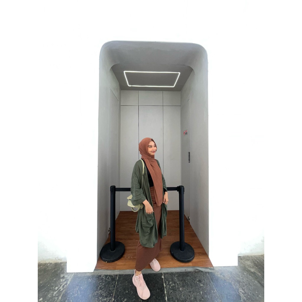 Outer Hijau Outfit wanita hijab