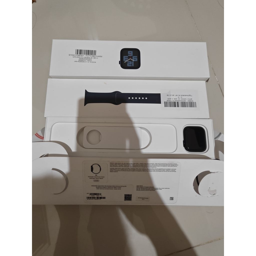 Apple Watch SE 2 44mm iBox iwatch se2 second seken bekas