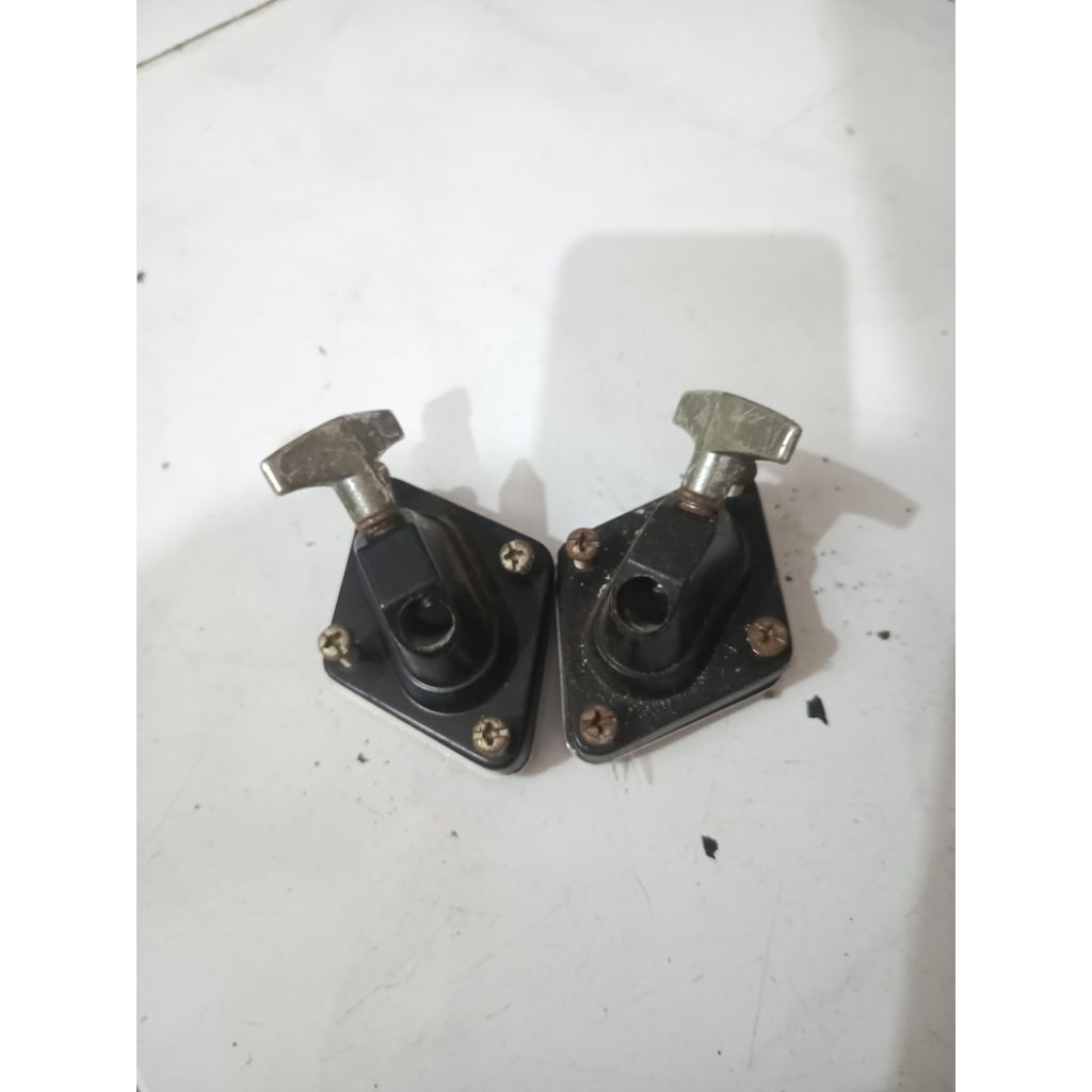 bracket kaki bass drum rolling