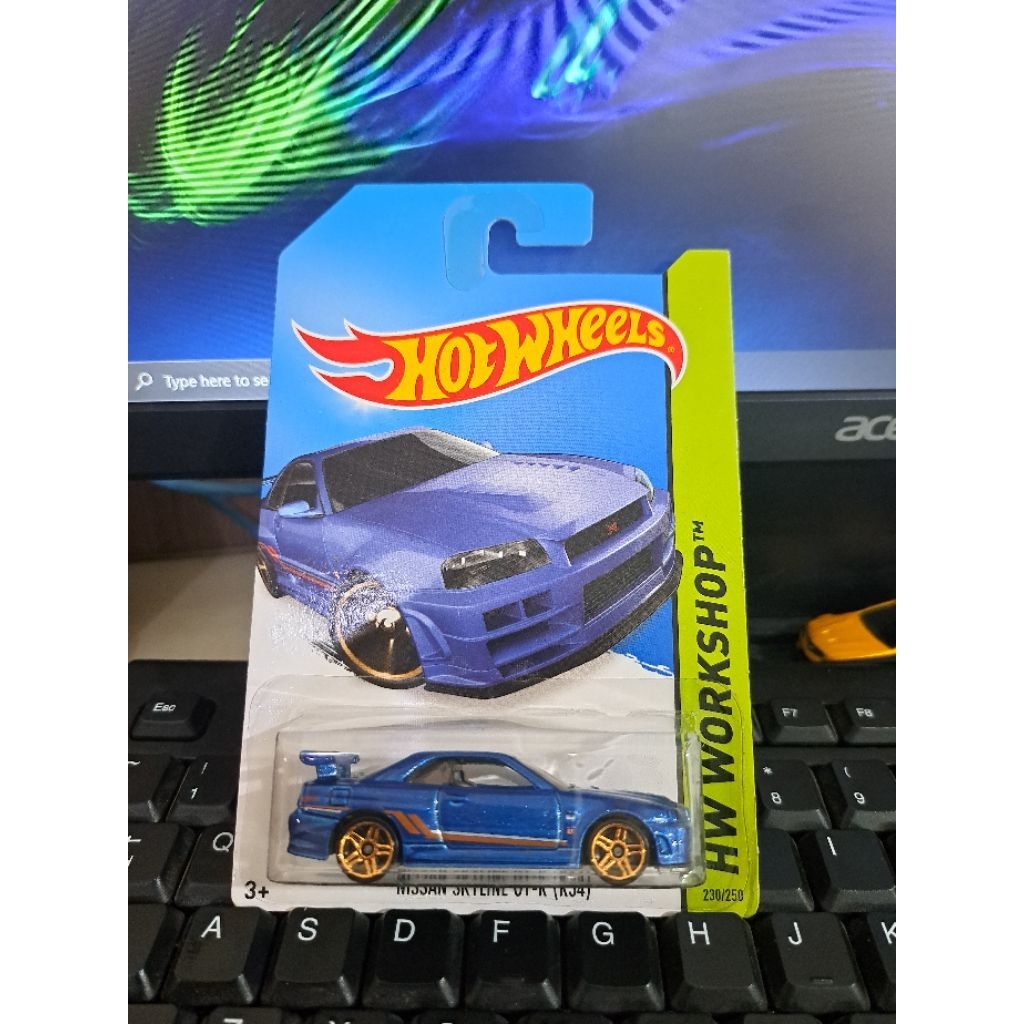 Hot Wheela Nissan Skyline GT R (R34) Biru