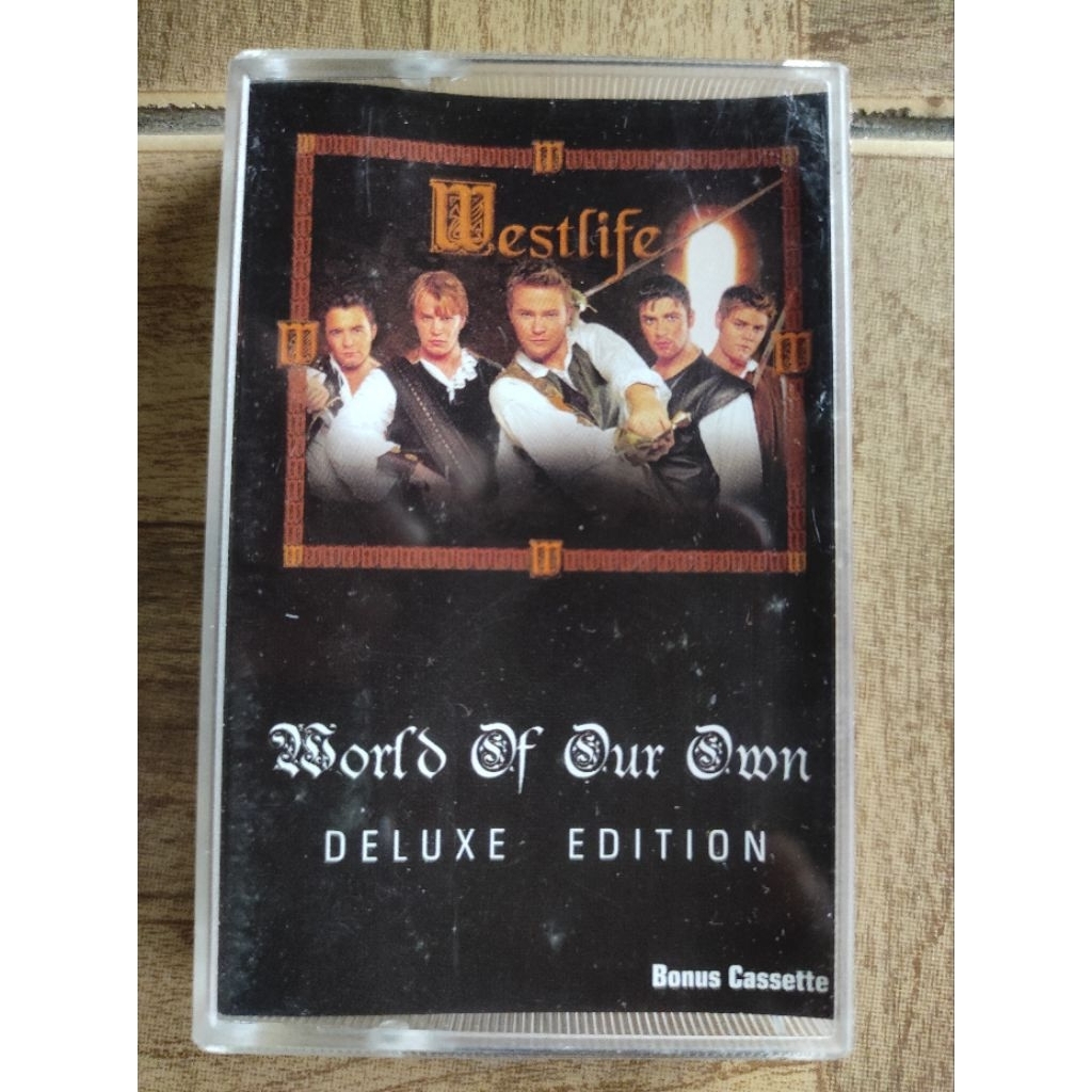 kaset pita WESTLIFE "deluxe edition"
