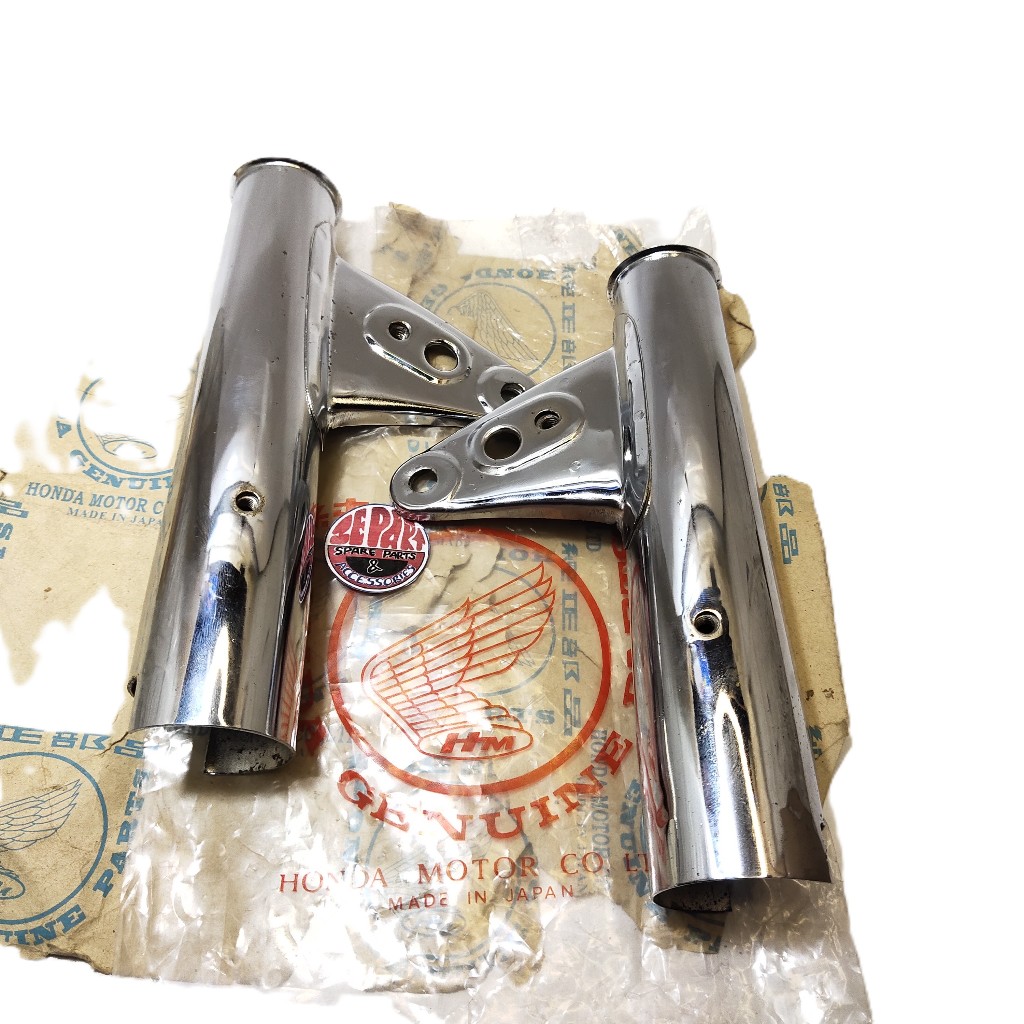 Kuping kupingan lampu CB125 Tahun 74/80  SET 51602/51606-324-000XW Ori Nos Astra Honda CB 125