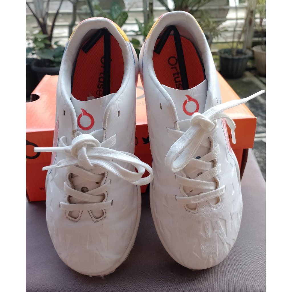 [Ori] Ortuseight Sepatu Futsal anak preloved
