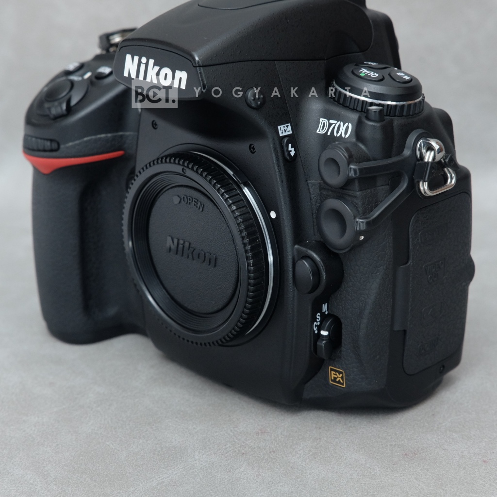 Nikon D700 BODY ONLY kode 0202B26