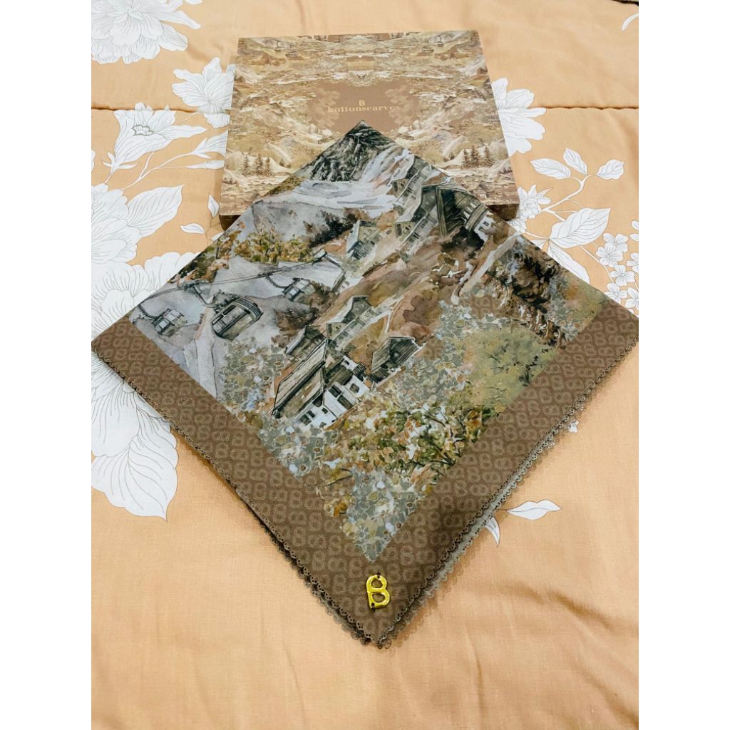 preloved scarf button like news sangat mulus