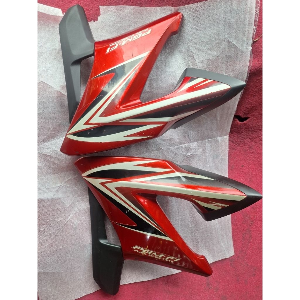 Cover Sayap Samping Tangki Cb 150R Old Bekas Original