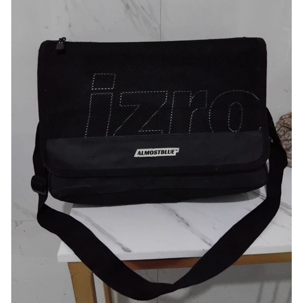 messenger bag IZRO ALMOSTBLUE original korea