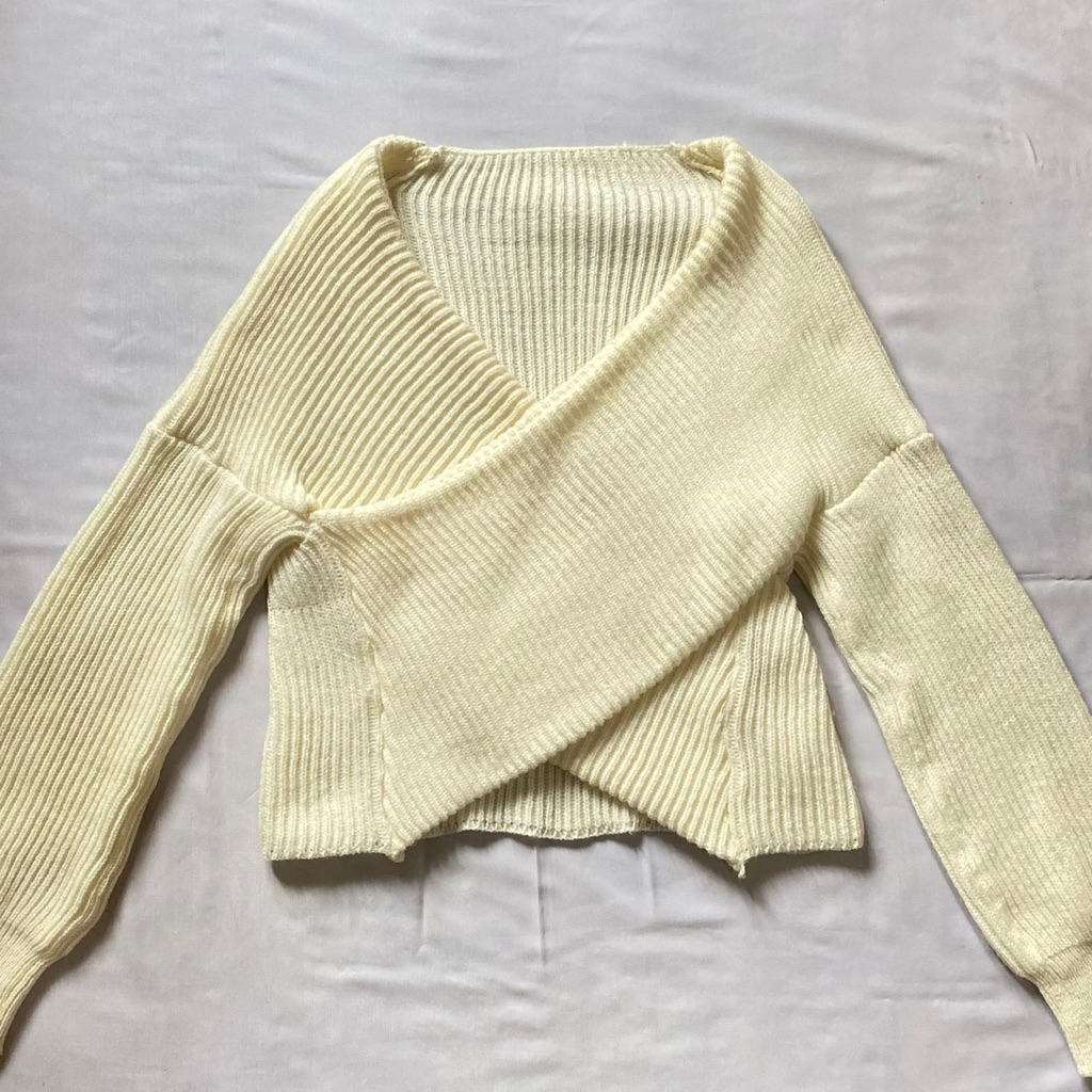 Knit Wrap Top Lengan Panjang