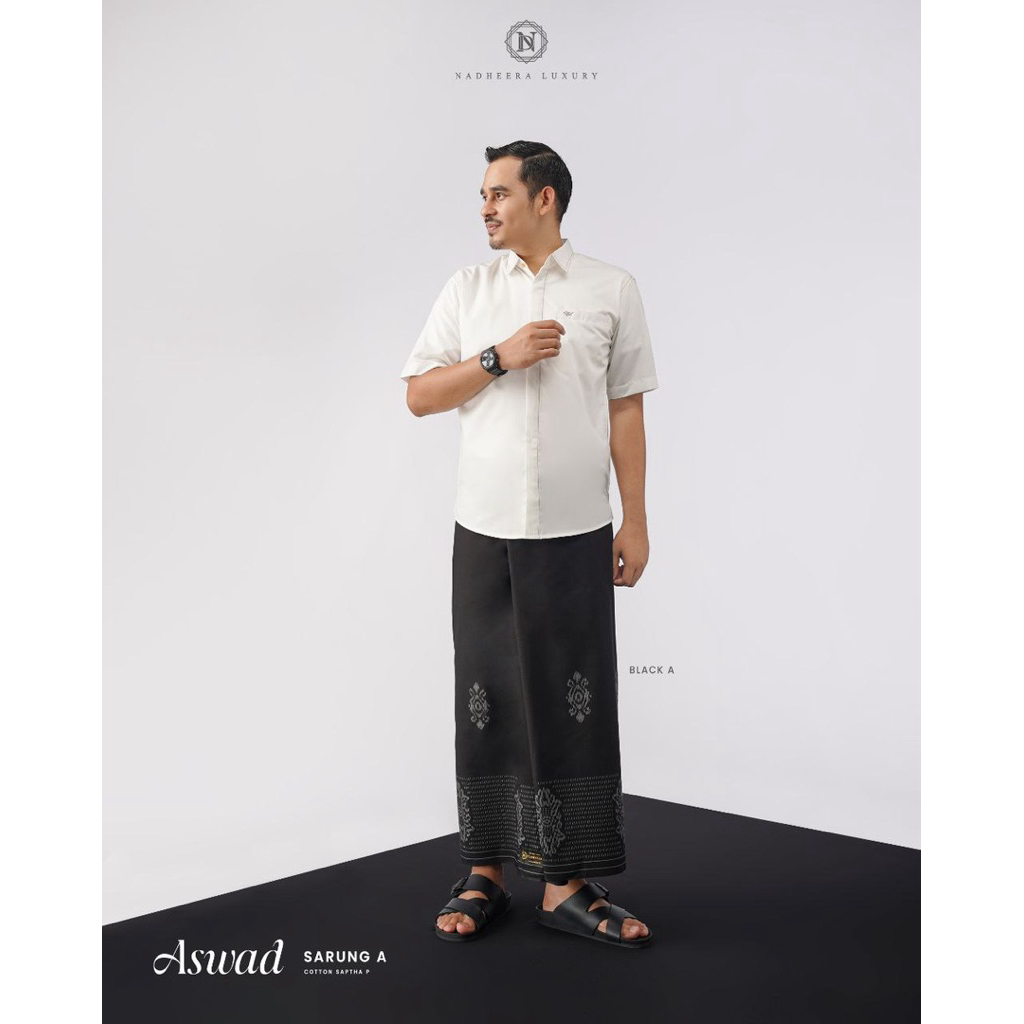 SARUNG ASWAD NADHEERA LUXURY