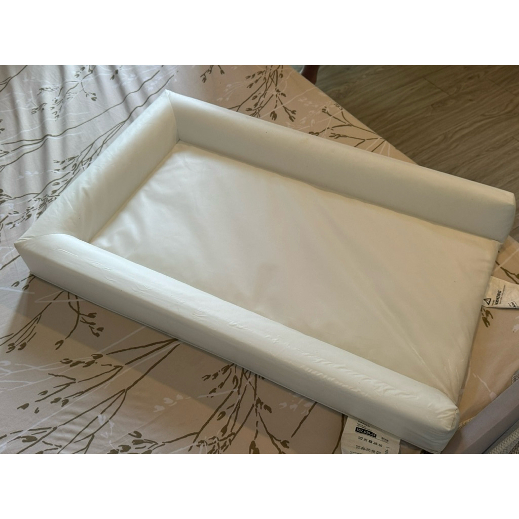 IKEA Vadra changing pad alas ganti popok bayi
