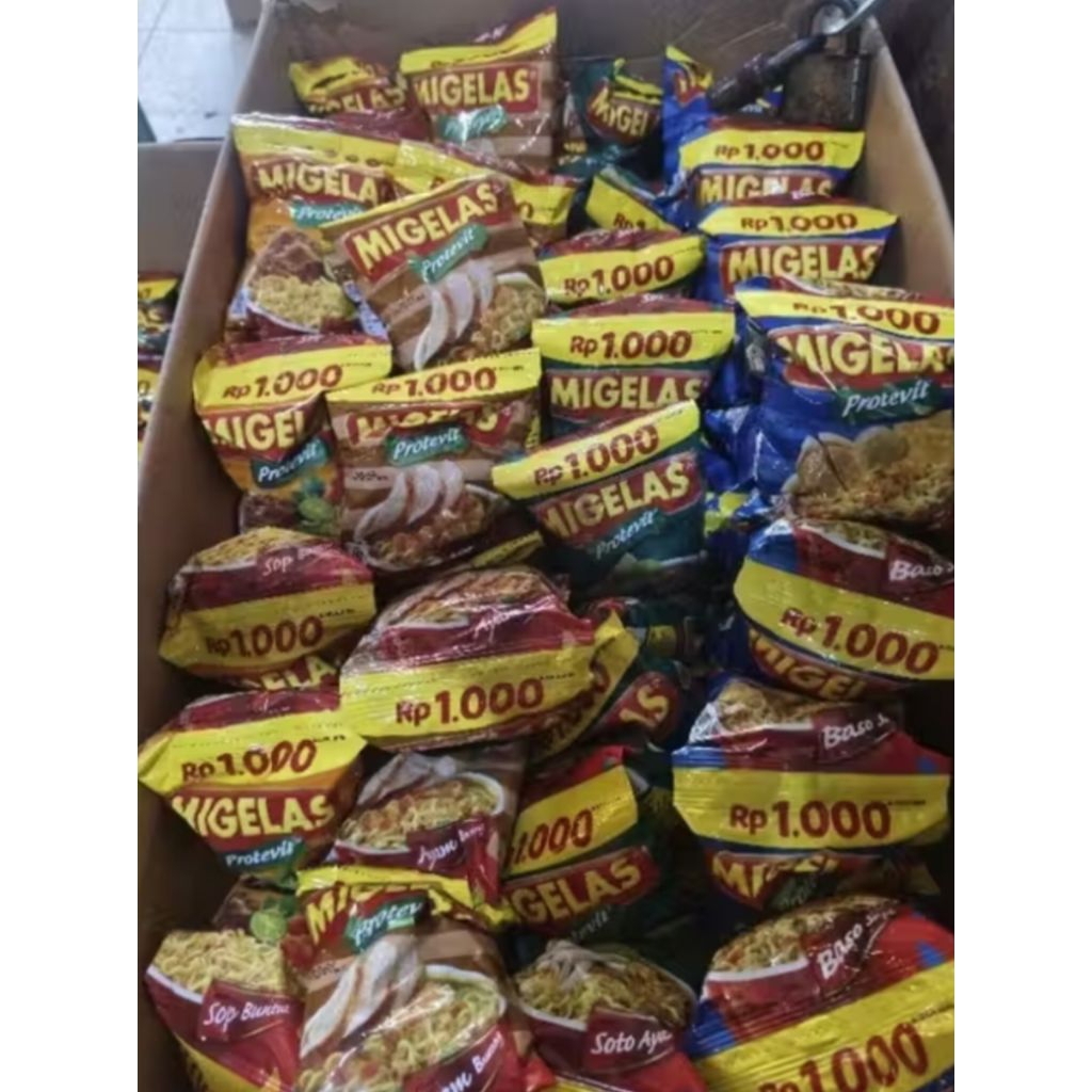 Mie Gelas 1 Renceng isi 15