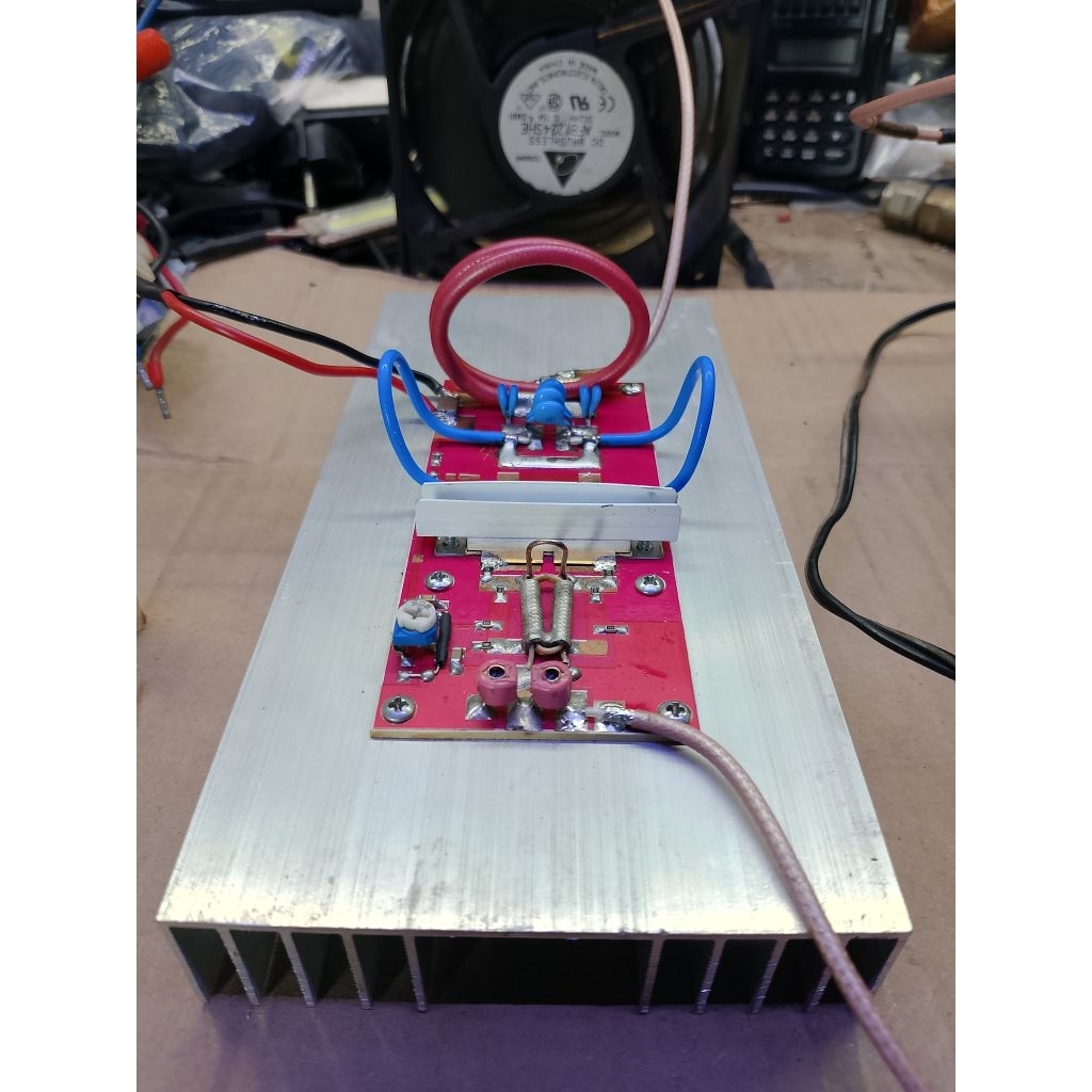 pallet Booster 300w FM & 2m band