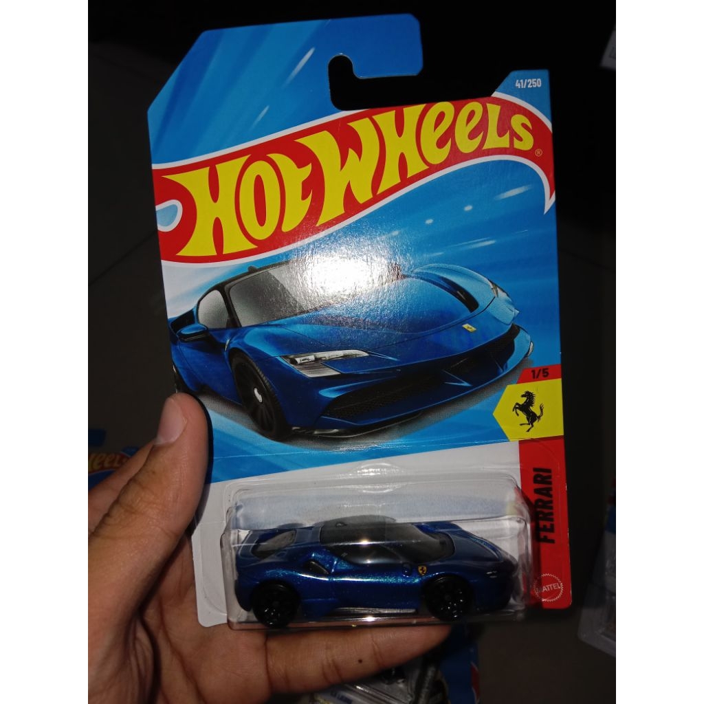 hotwells terbaru