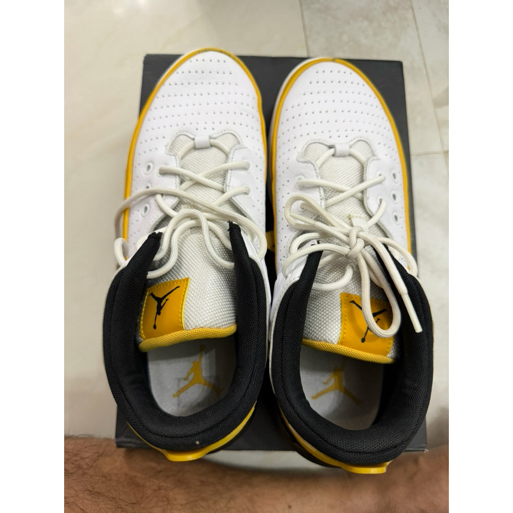 Nike Jordan Max Aura 5 Sepatu Basket Size 44,5