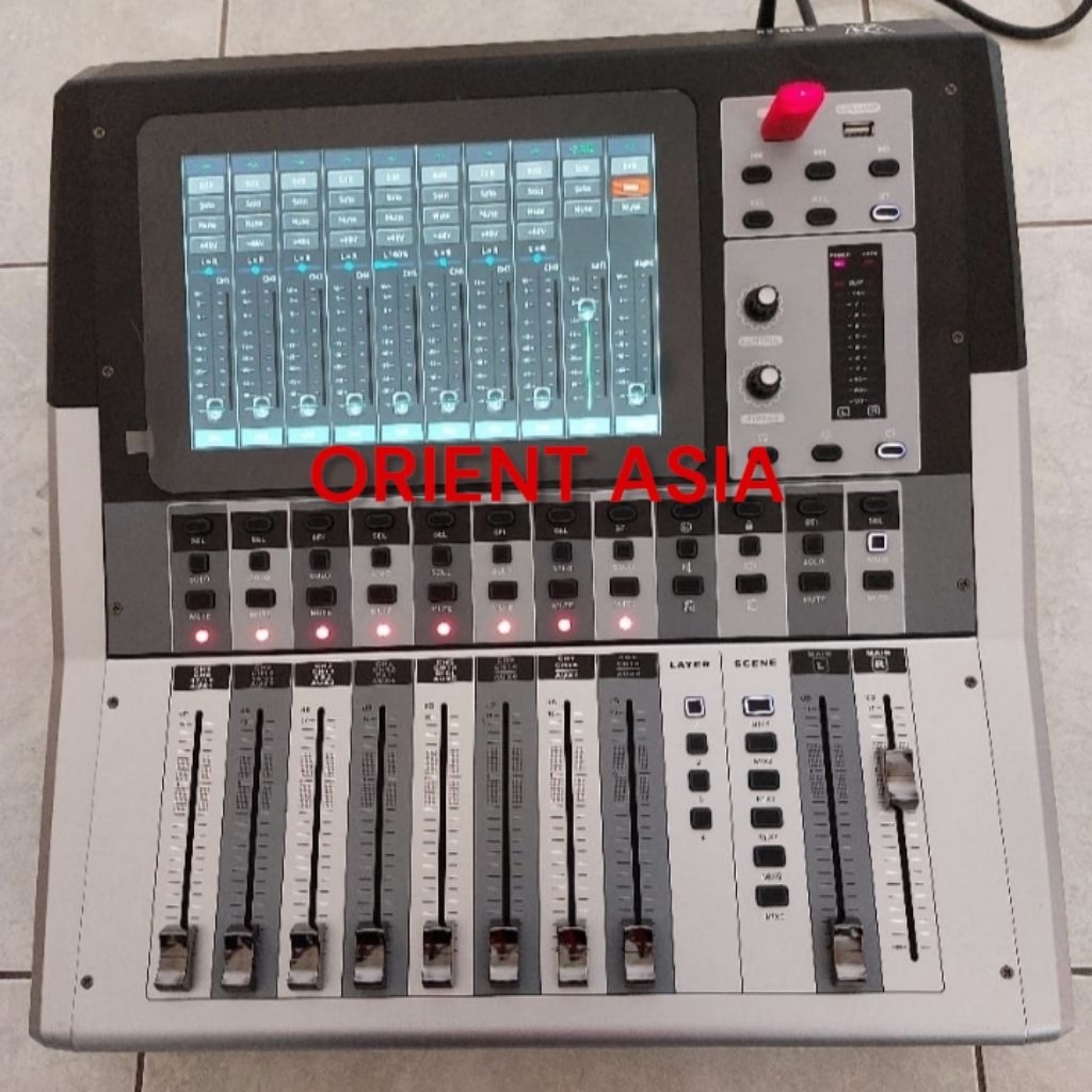 Digital Mixer Beyer 20 Channel DMD20 // Digital Mixer Beyer DMD20 20 Channel