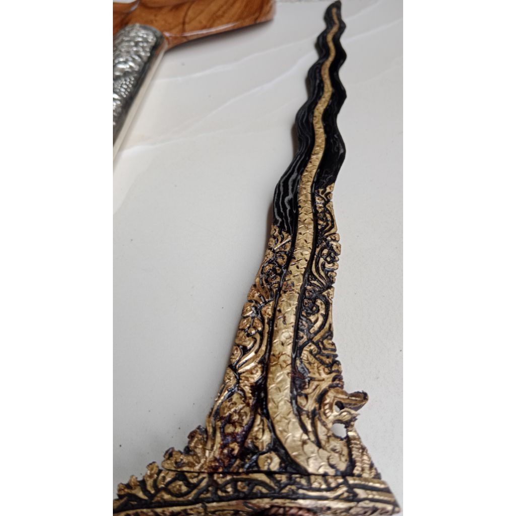 KERIS Nogo sosro kinatah