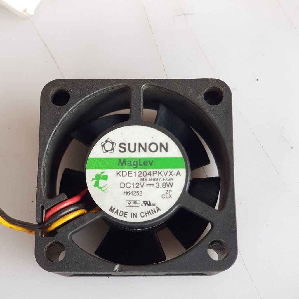 Fan kipas SUNON DC 12V - 3,8W 4x4cm 3pin
