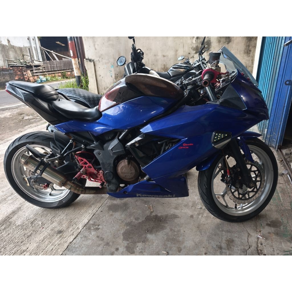 Kawasaki ninja 250CC surat lengkap