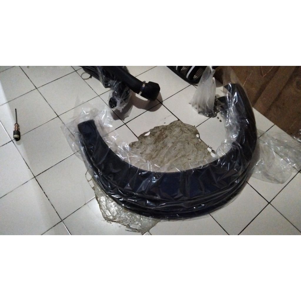 overfender variasi Hilux lama single cabin