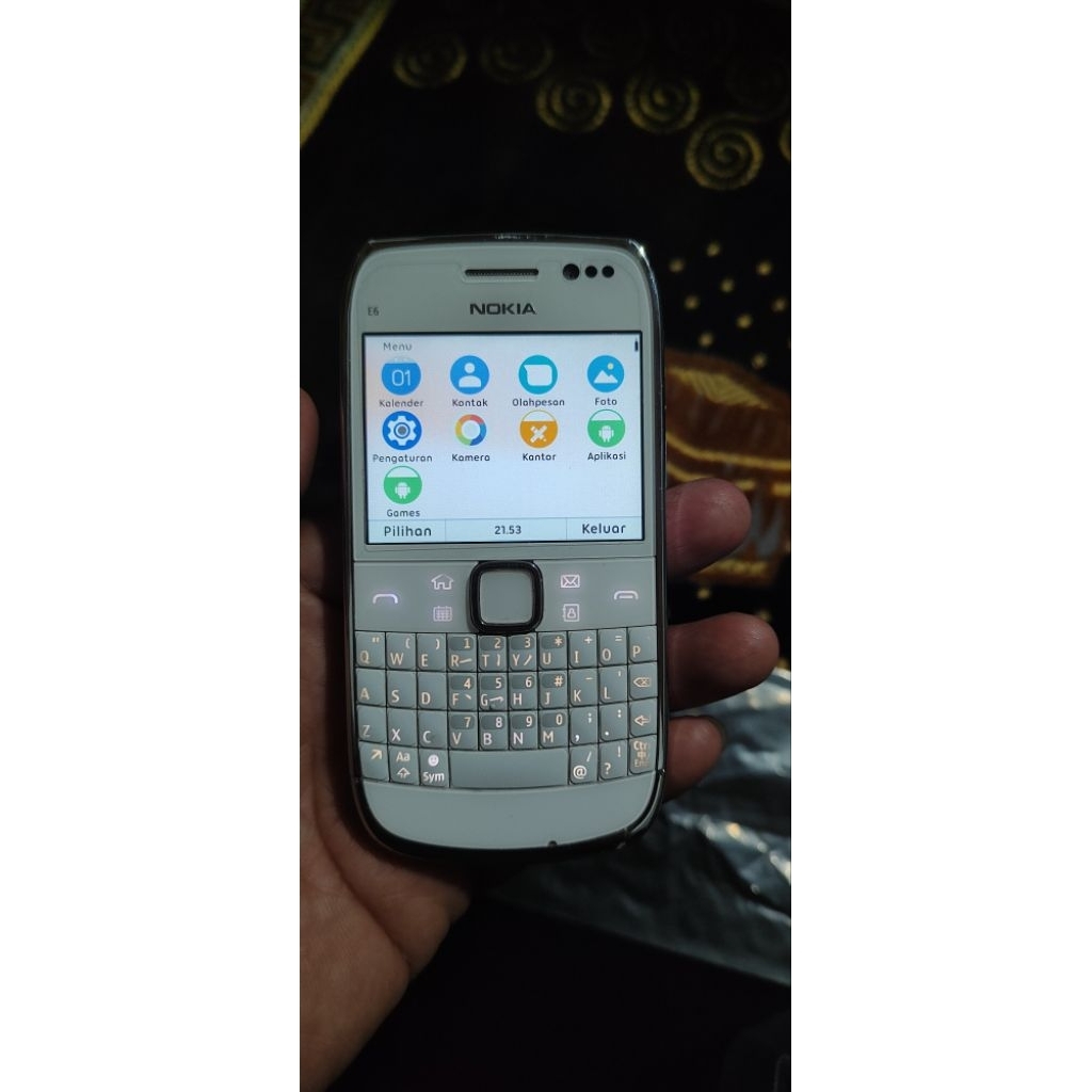 Nokia e6