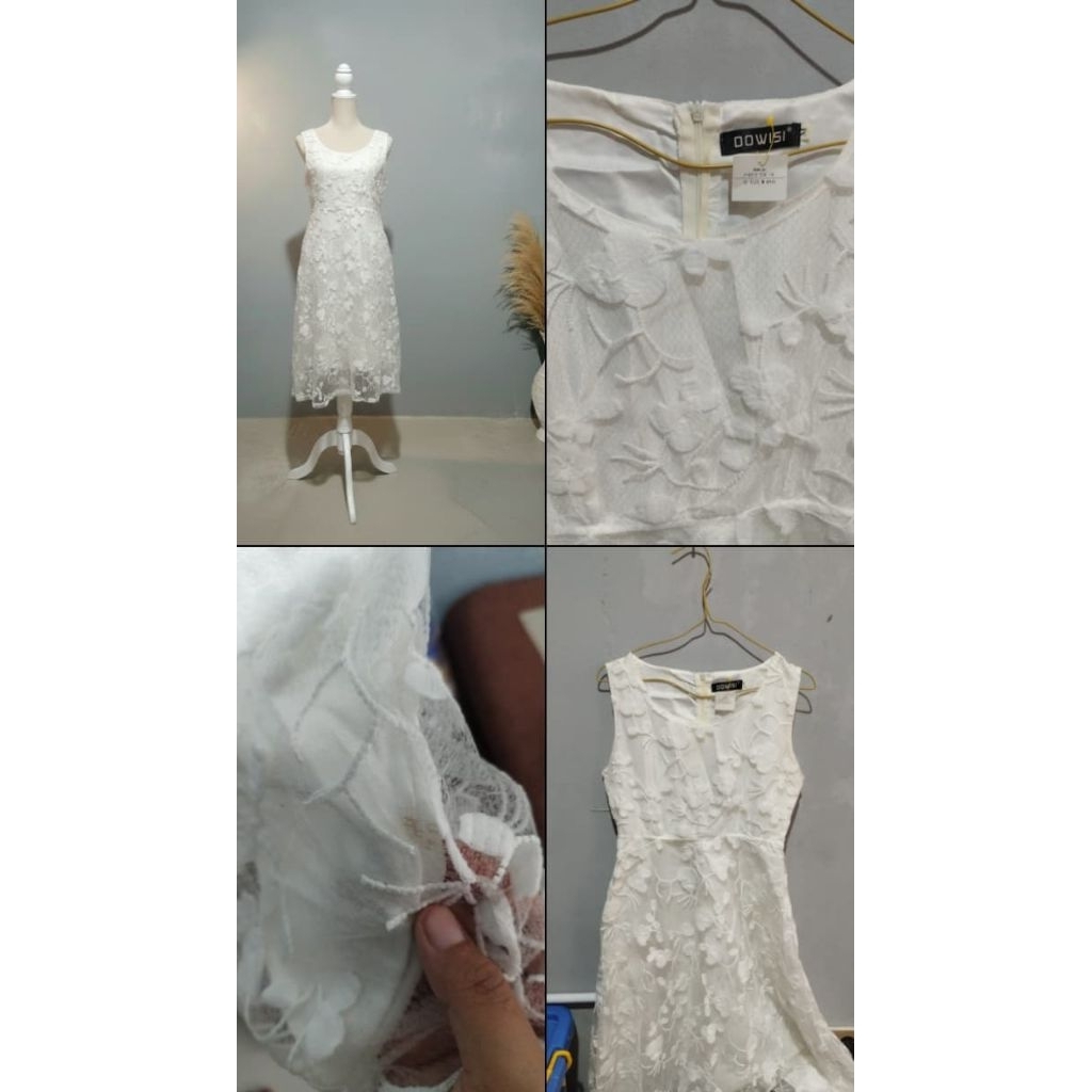 A Lined-Long Dress/Dress Putih/Dress Brukat Putih Panjang BRAND DOWISI