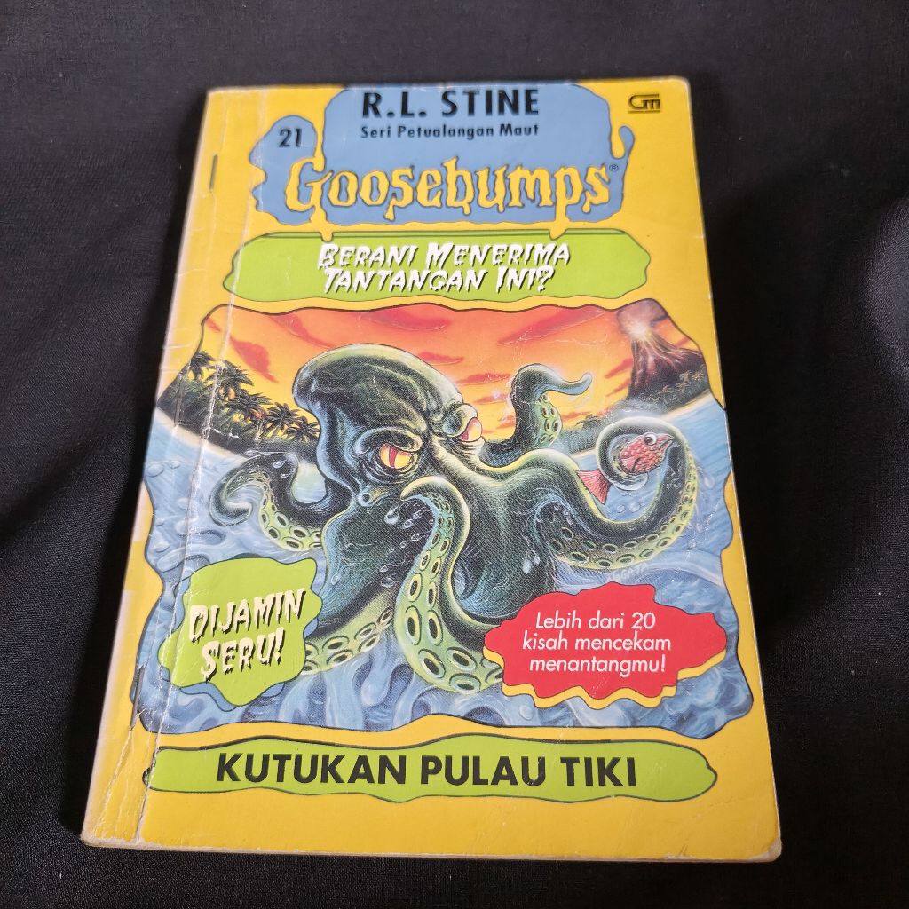 Buku cerita horor Goosebumps Seri Petualangan Maut Kutukan Pulau Tiki R L Stine