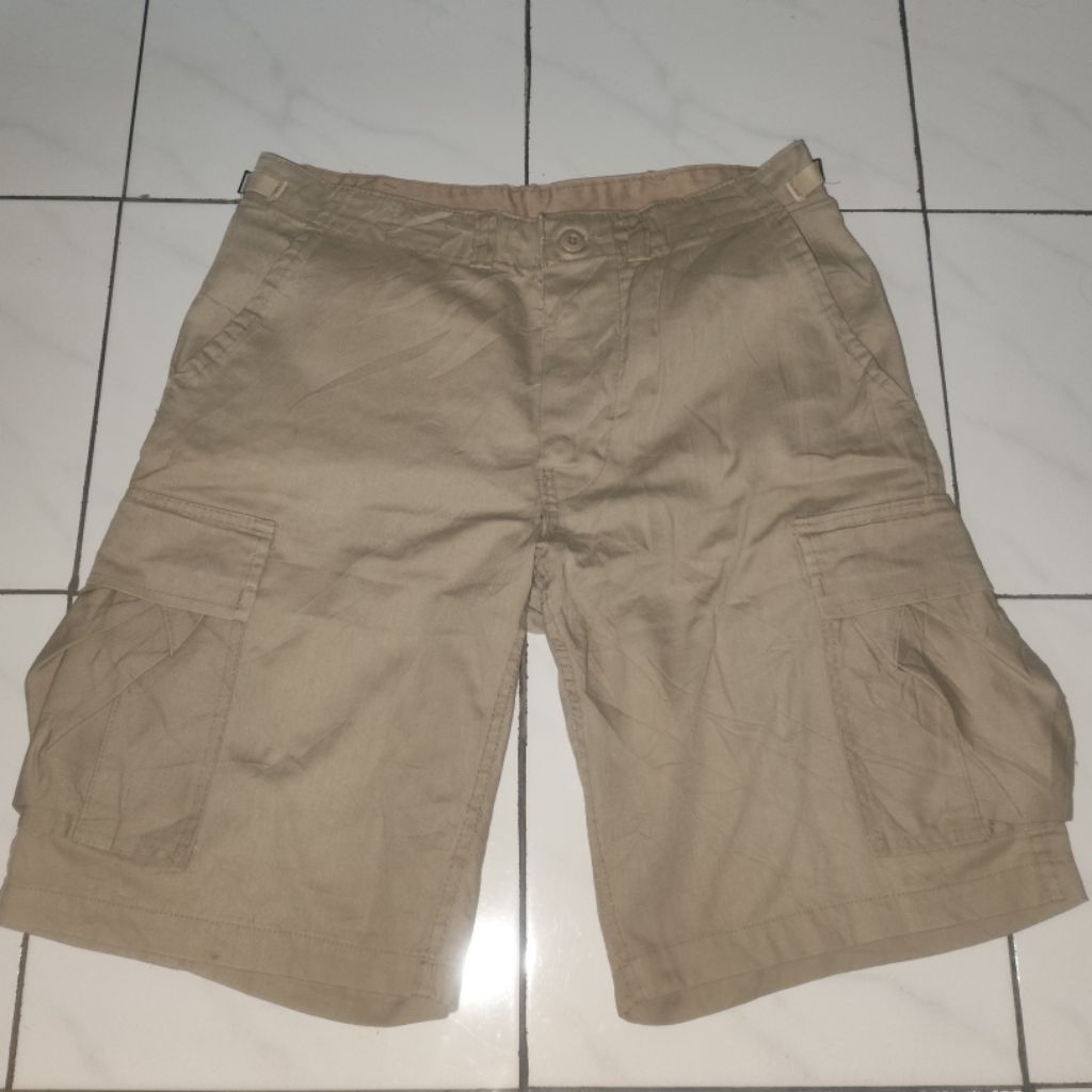 cargo khakis military