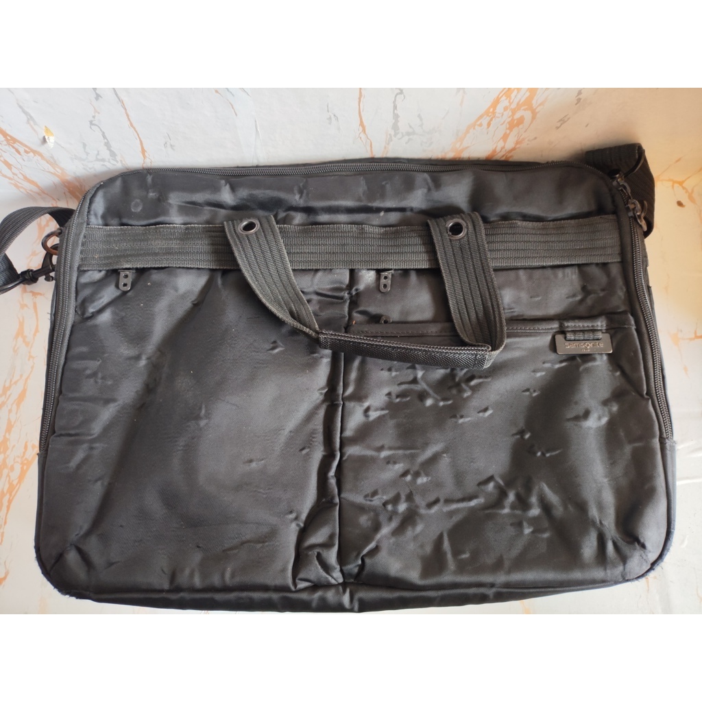 tas selempang laptop Samsonite ready original